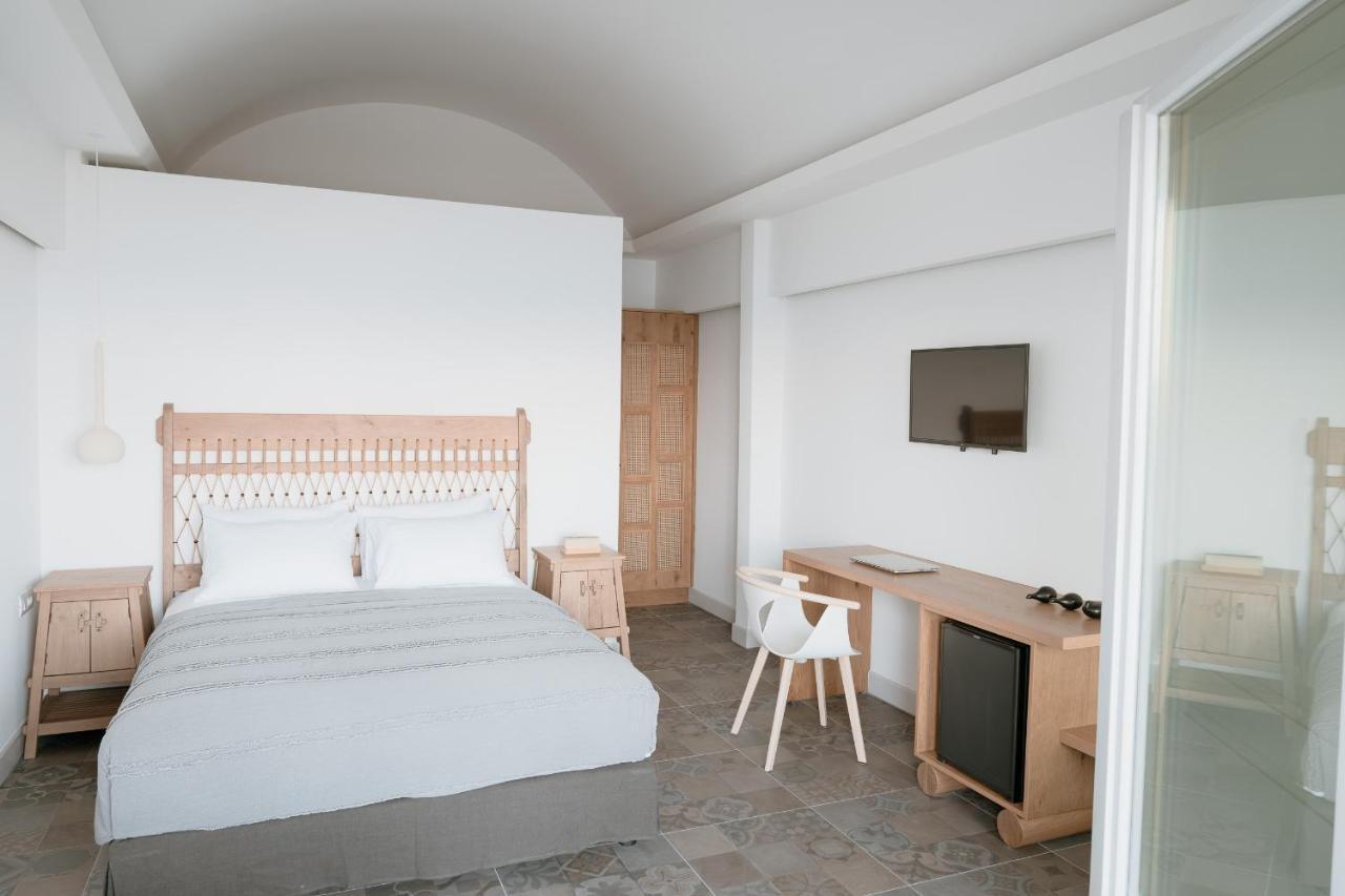 Mon Signor (Adults Only) Hotel Kamári Екстериор снимка
