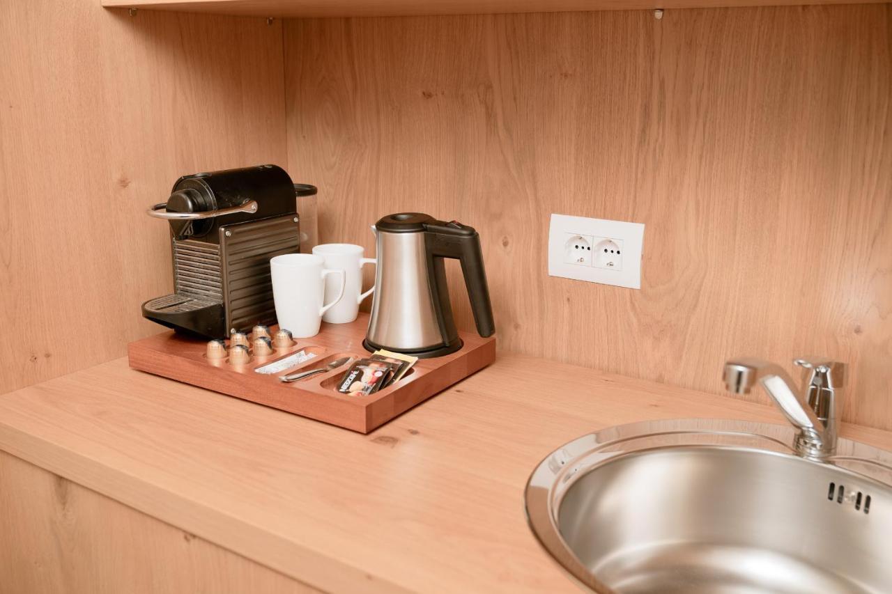 Mon Signor (Adults Only) Hotel Kamári Екстериор снимка