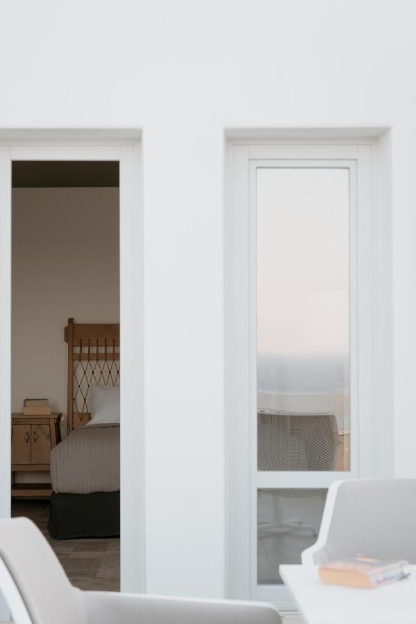 Mon Signor (Adults Only) Hotel Kamári Екстериор снимка
